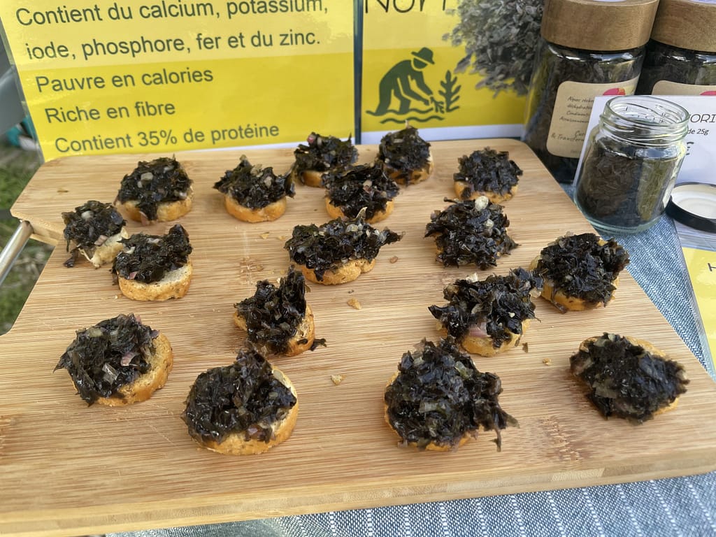 Tartare de nori sur toasts
